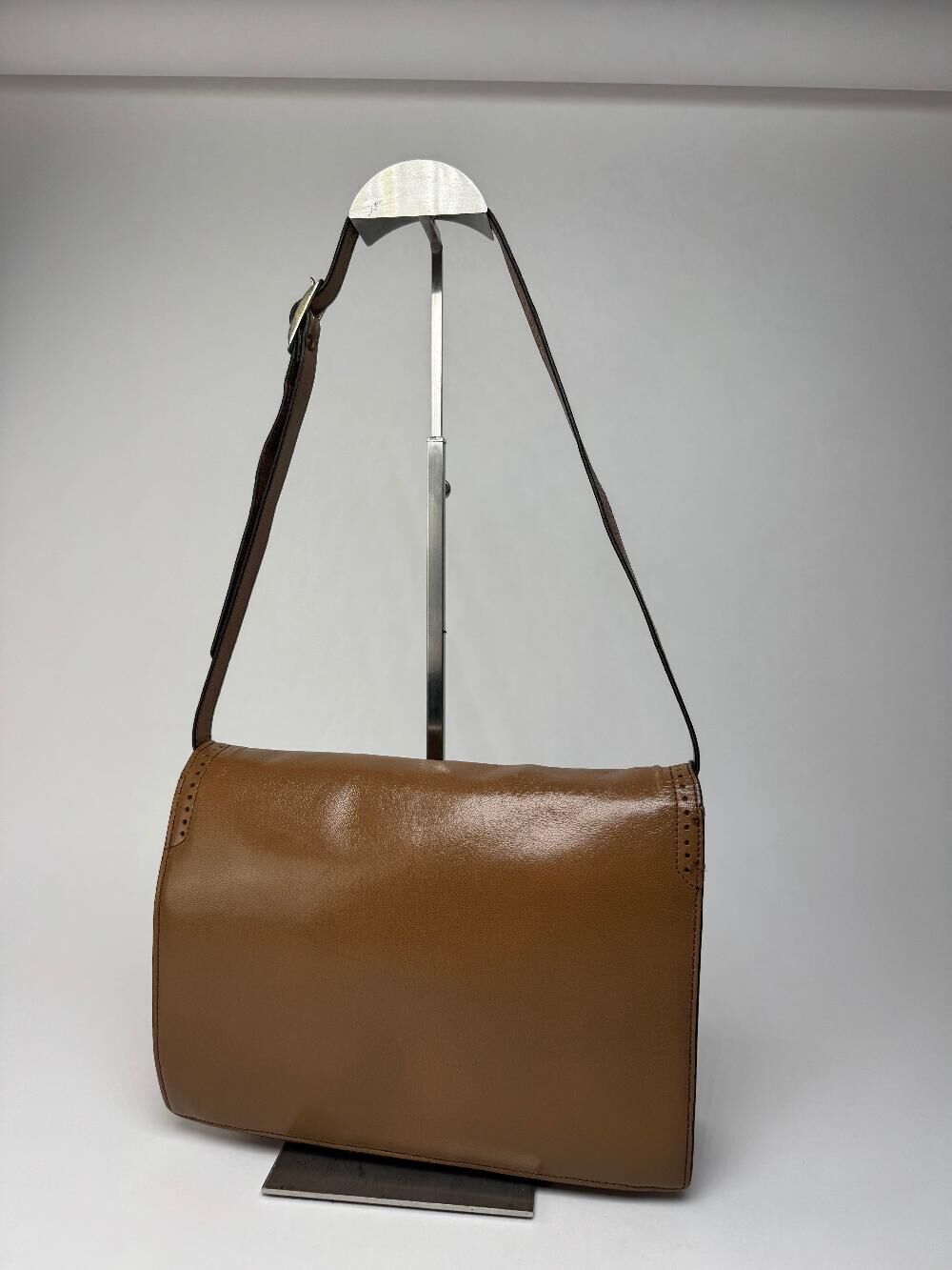 Yves Saint Laurent Shoulder Bag