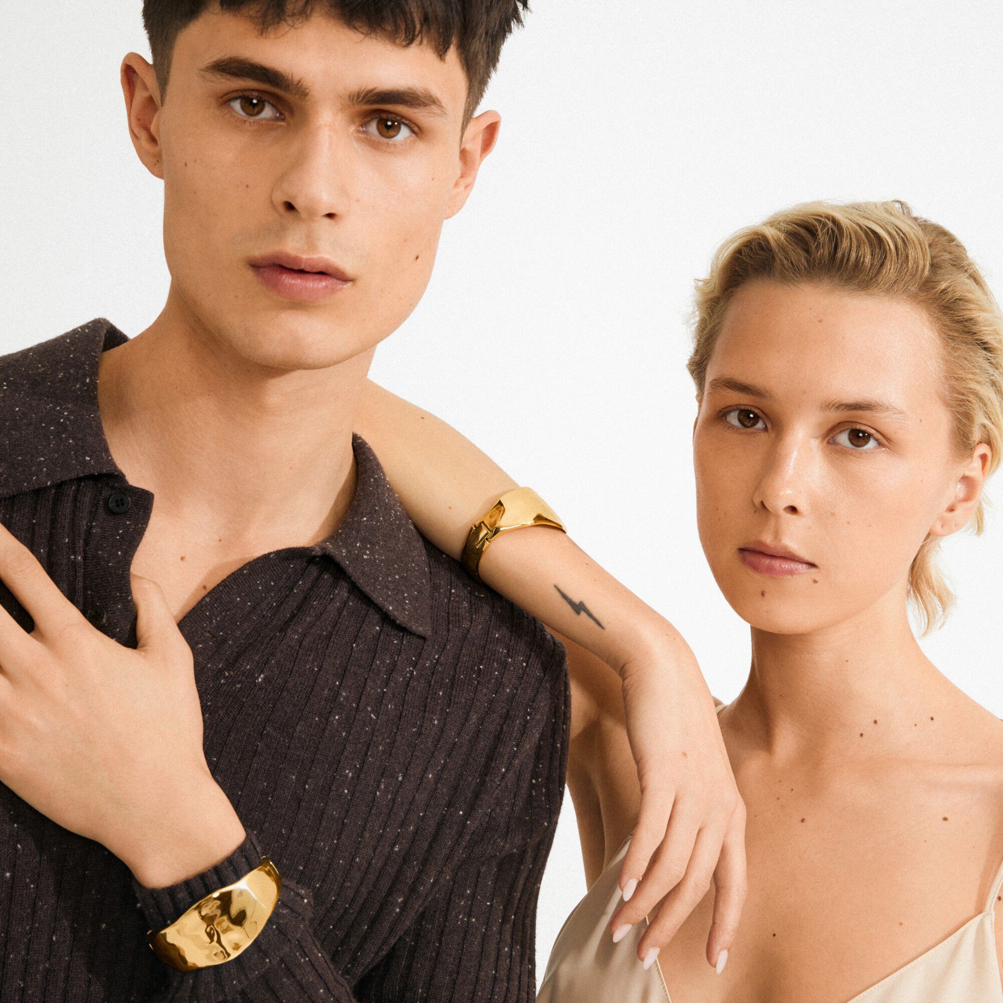 SPARKLE armb&aring;nd guldbelagt