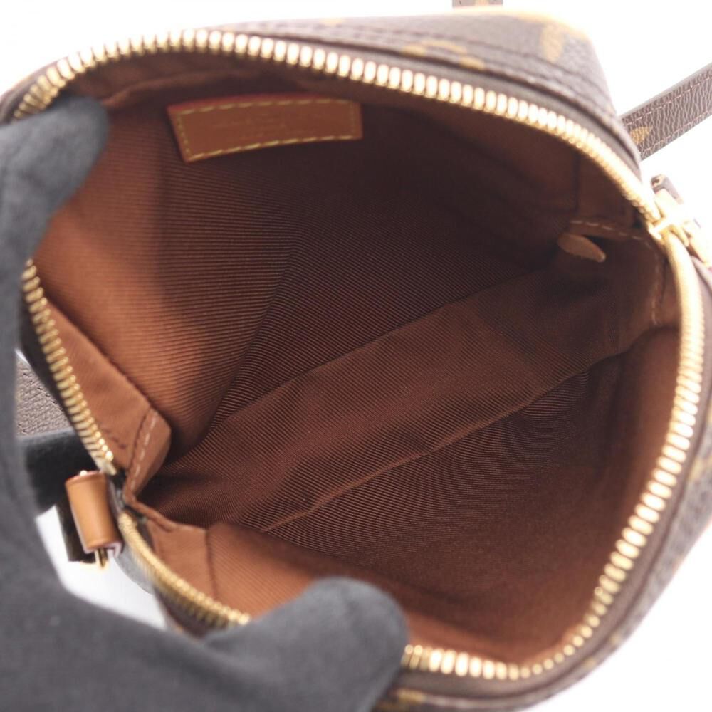 Louis Vuitton Shoulder Bags