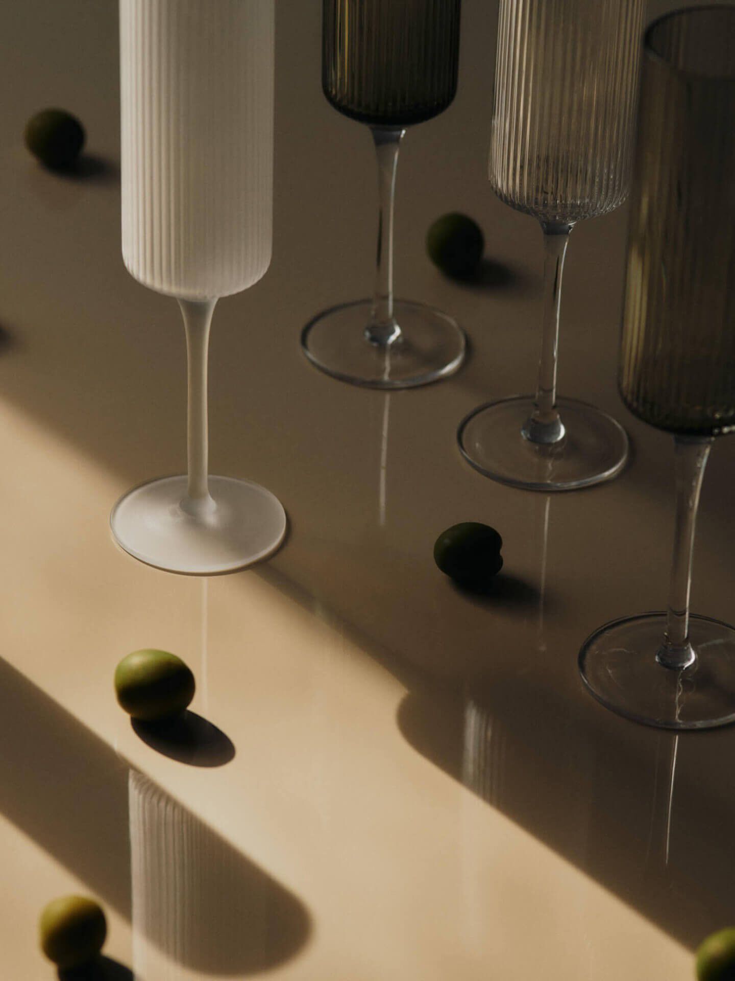 Ripple Champagne Flutes - Set of 2 - Smoked Grey