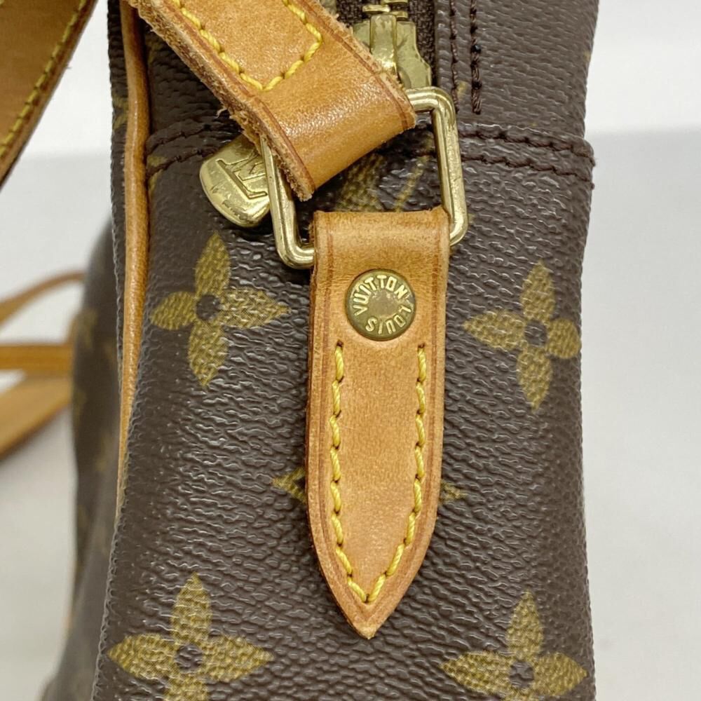 Louis Vuitton Shoulder Bags