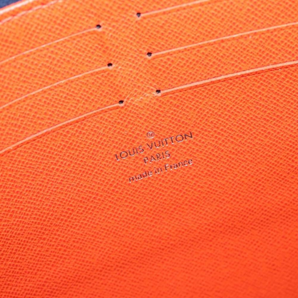 Louis Vuitton Clutch