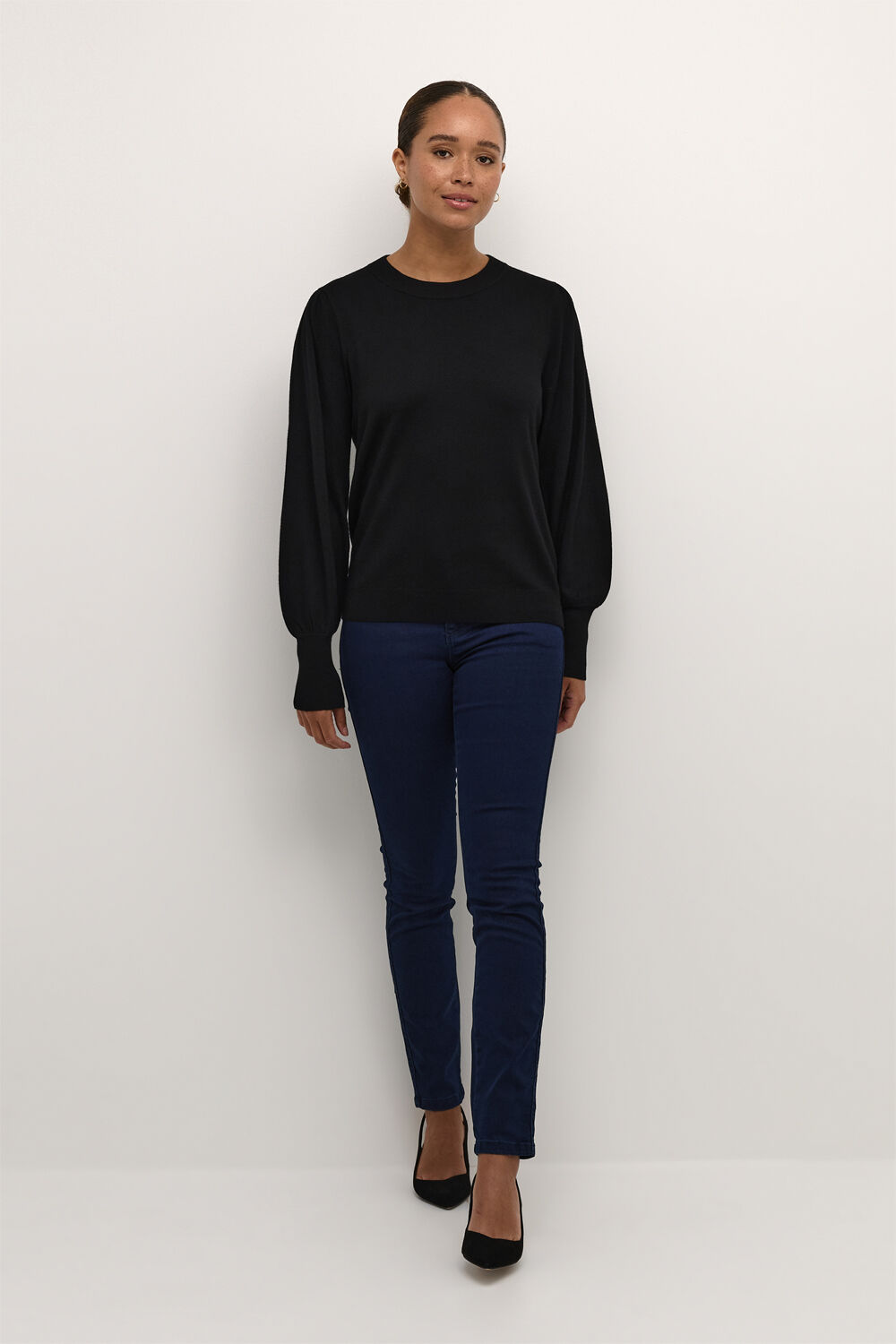 KAlizza Round Neck Knit Pullover