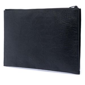 Yves Saint Laurent Clutch