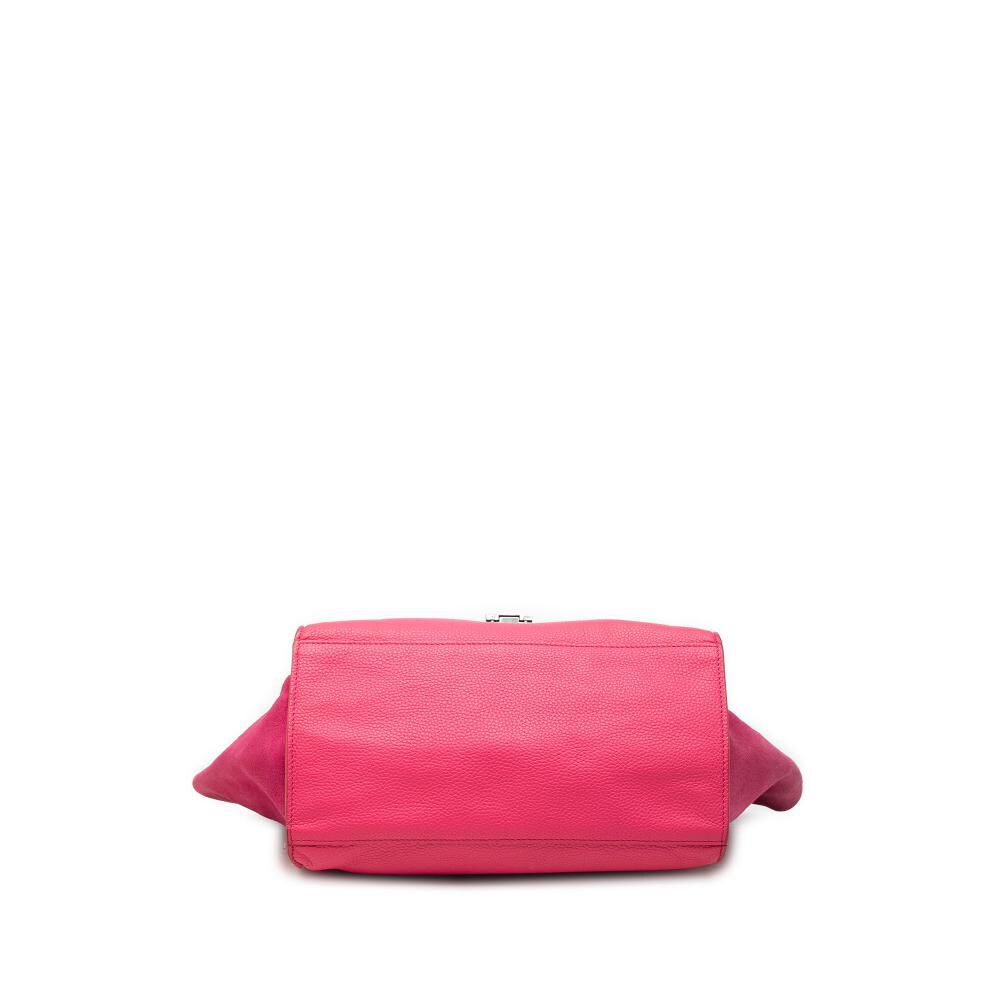 C&eacute;line Trapeze