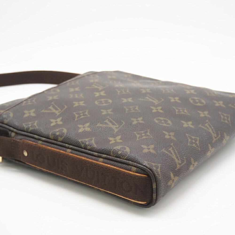 Louis Vuitton Shoulder Bags