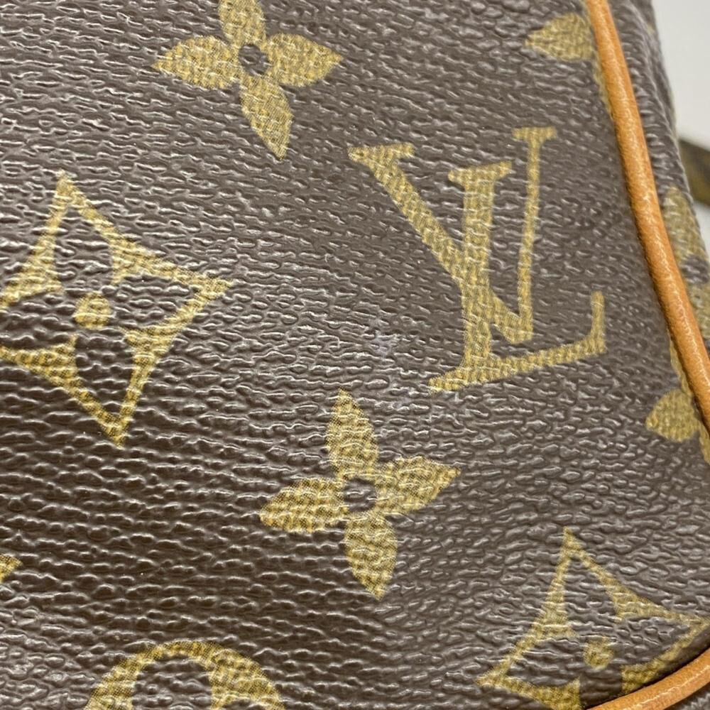 Louis Vuitton Shoulder Bags
