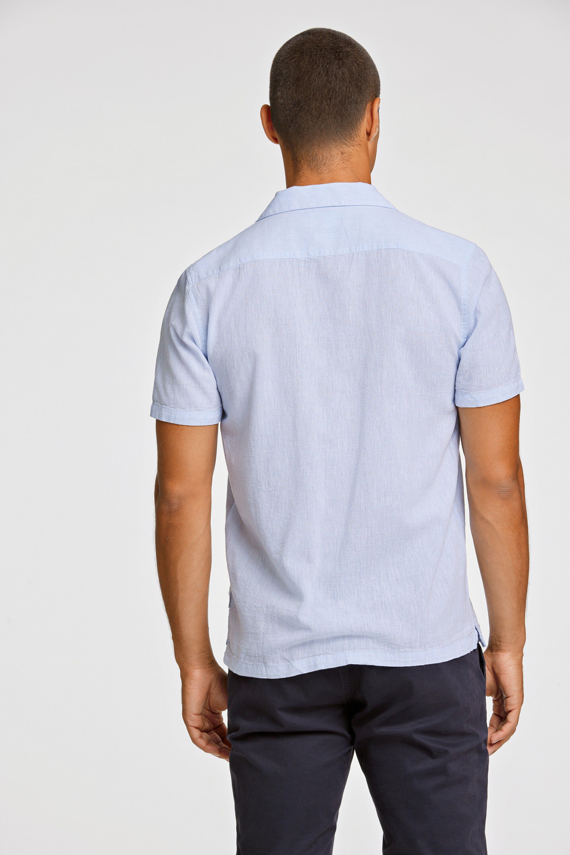 Casual linen blend resort S/S