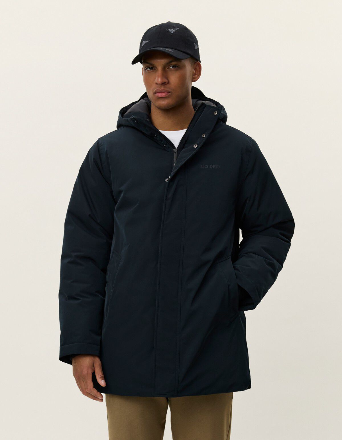 Darius Coat