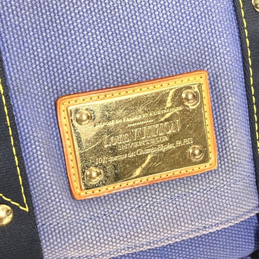 Louis Vuitton Antigua