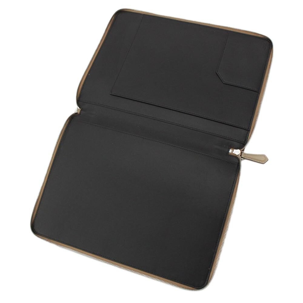 Fendi Pouch
