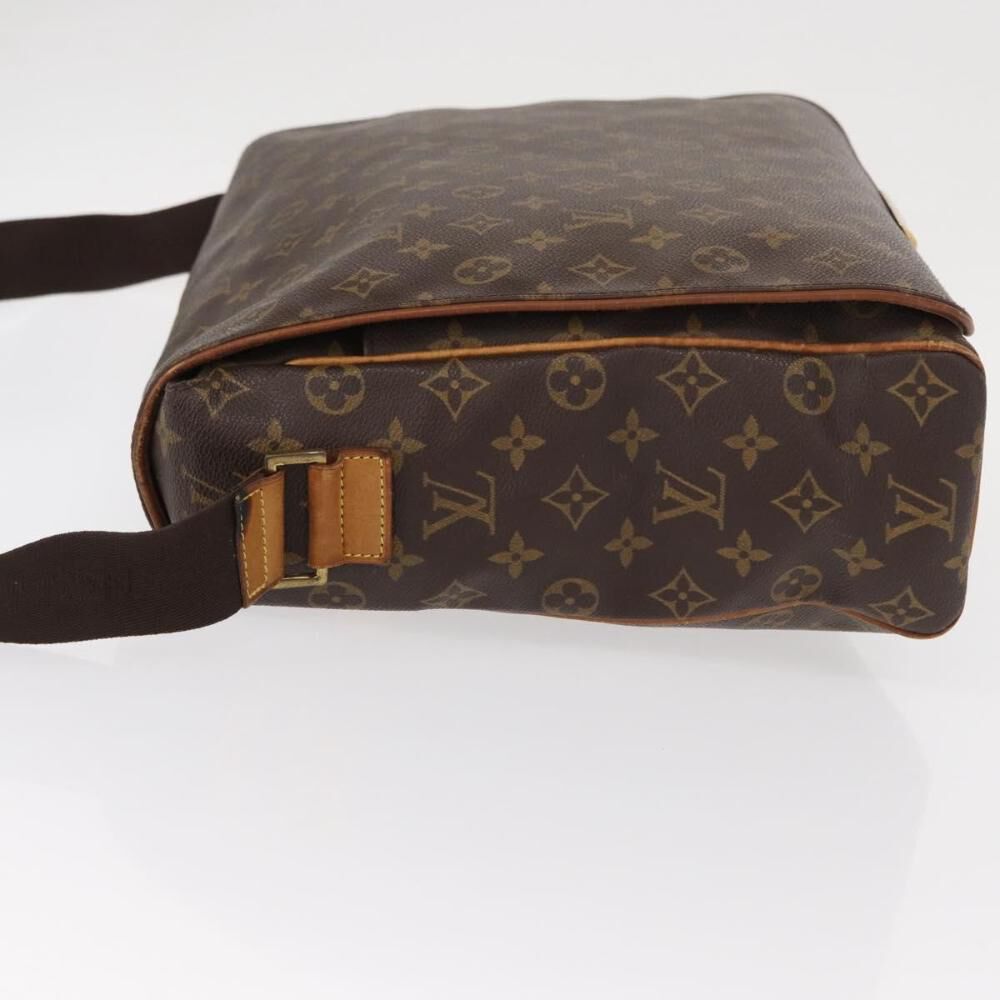 Louis Vuitton Messenger