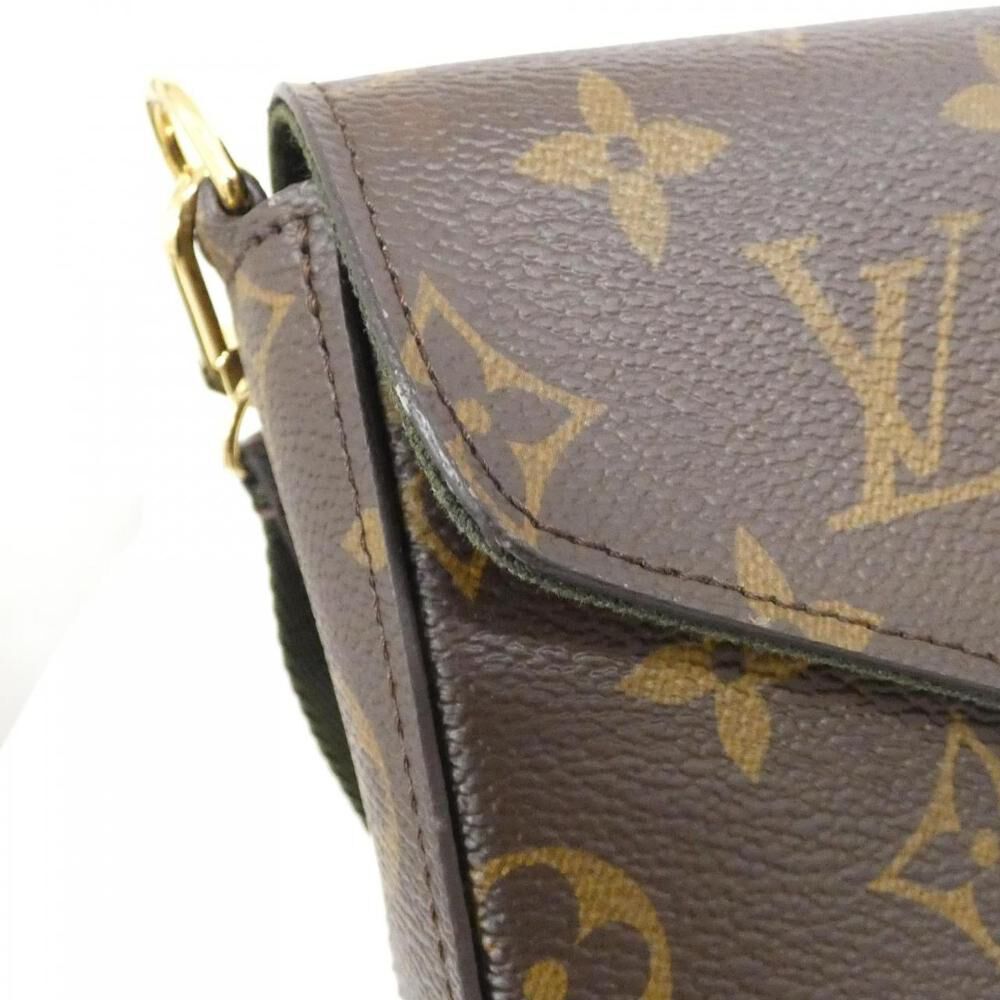 Louis Vuitton Pouch
