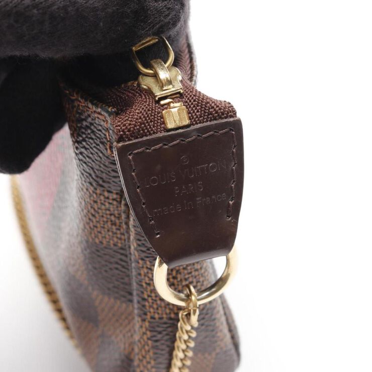 Louis Vuitton Pochette Accessoires