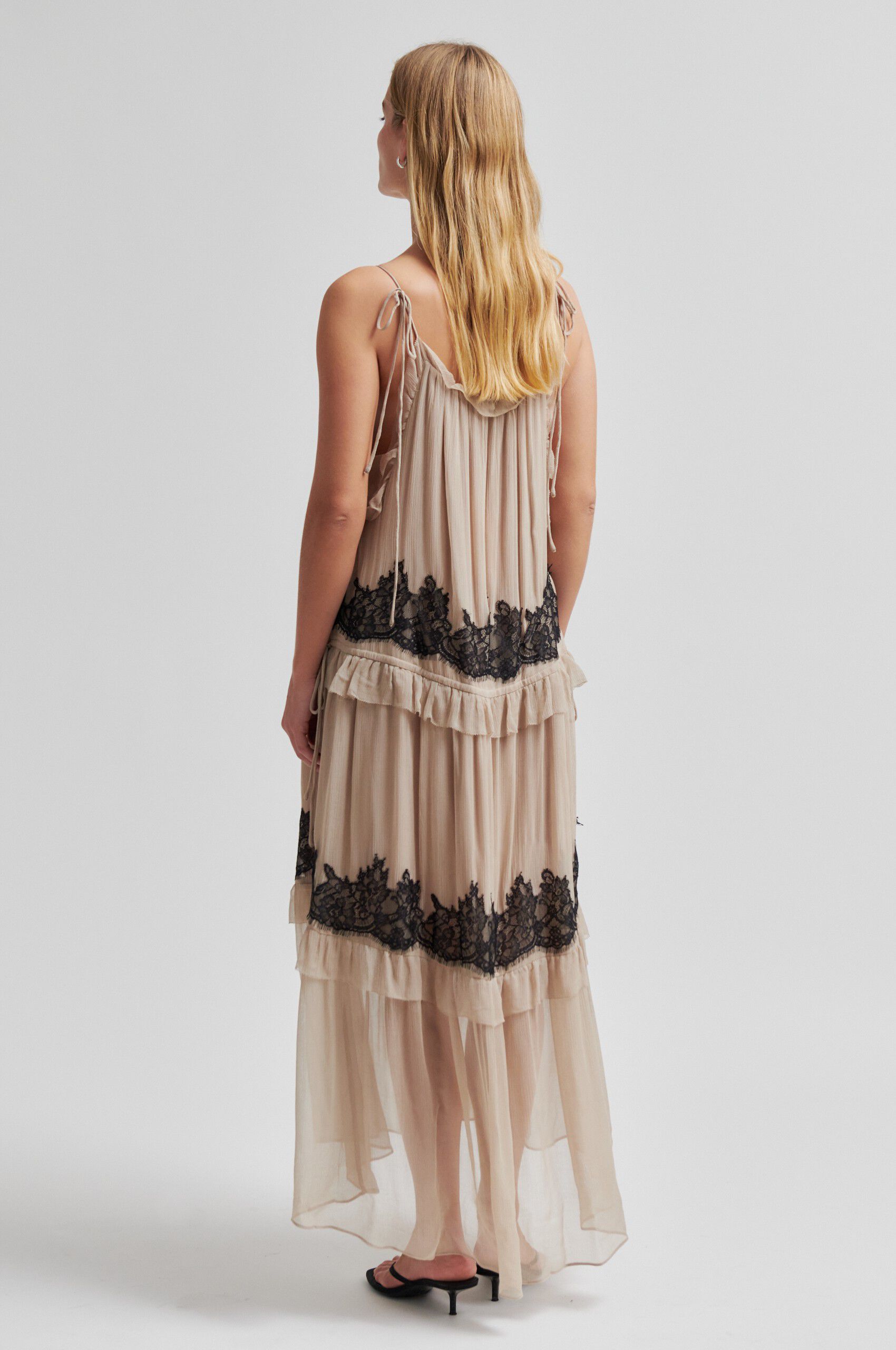 Lynda Maxi Dress
