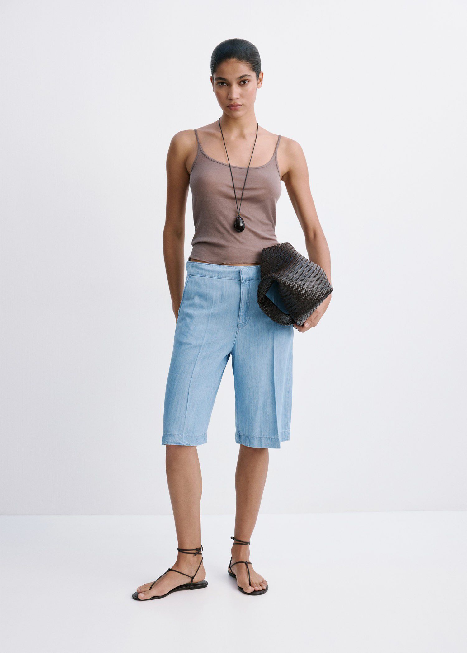 Straight low-rise denim Bermuda sho