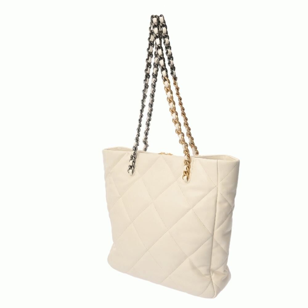 Chanel Tote