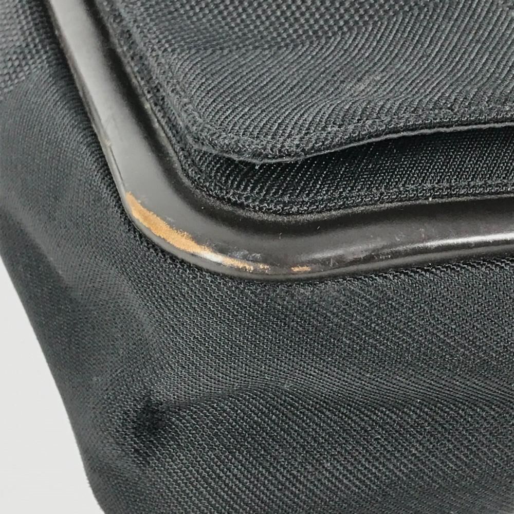 Louis Vuitton Messenger