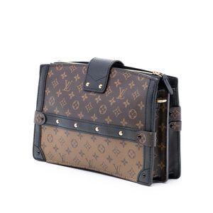Louis Vuitton Clutch