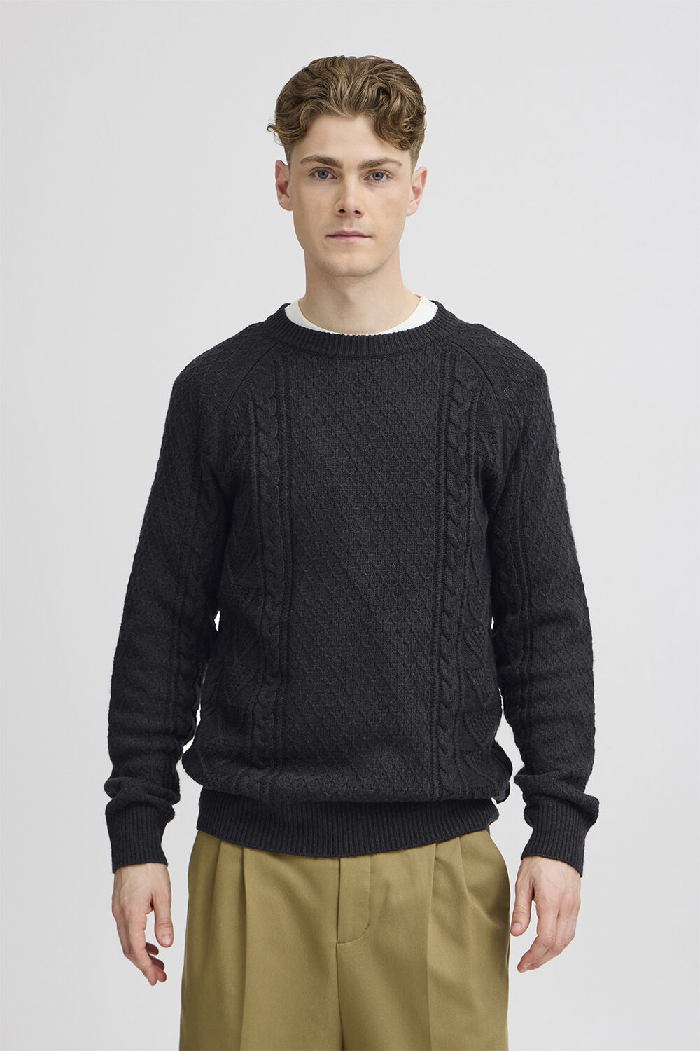 CFKRISTIAN crew neck cable knit