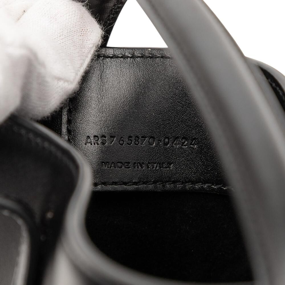 Yves Saint Laurent Bucket Bag