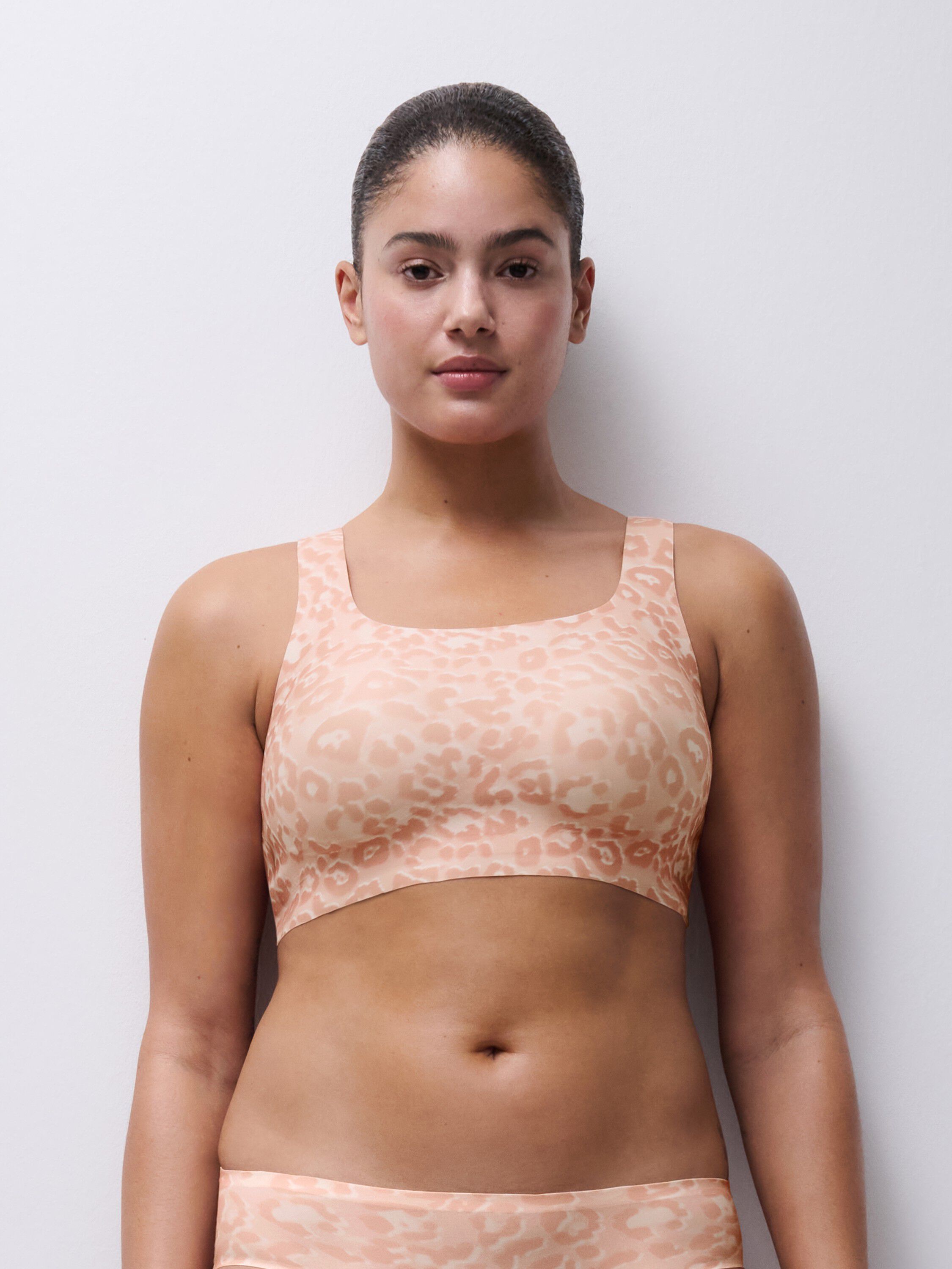 Softstretch Power Scoop bra