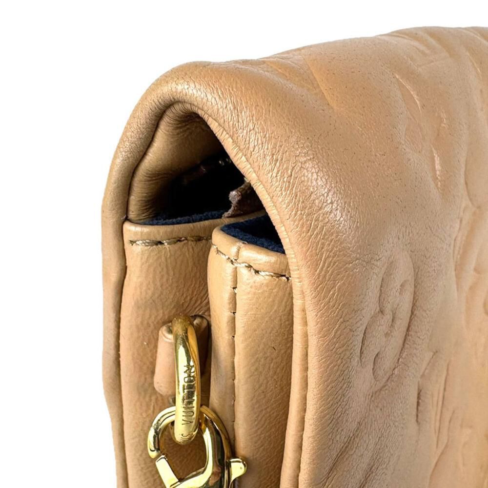 Louis Vuitton Coussin