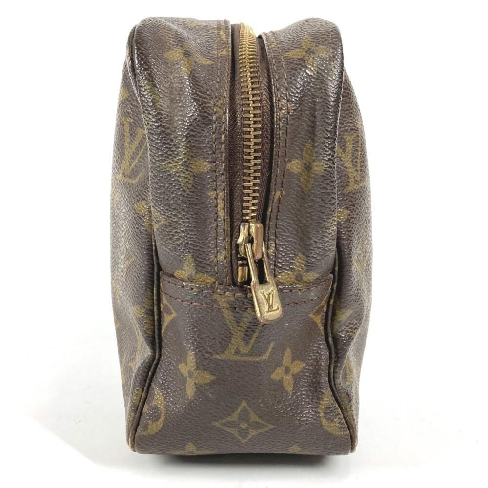 Louis Vuitton Clutch