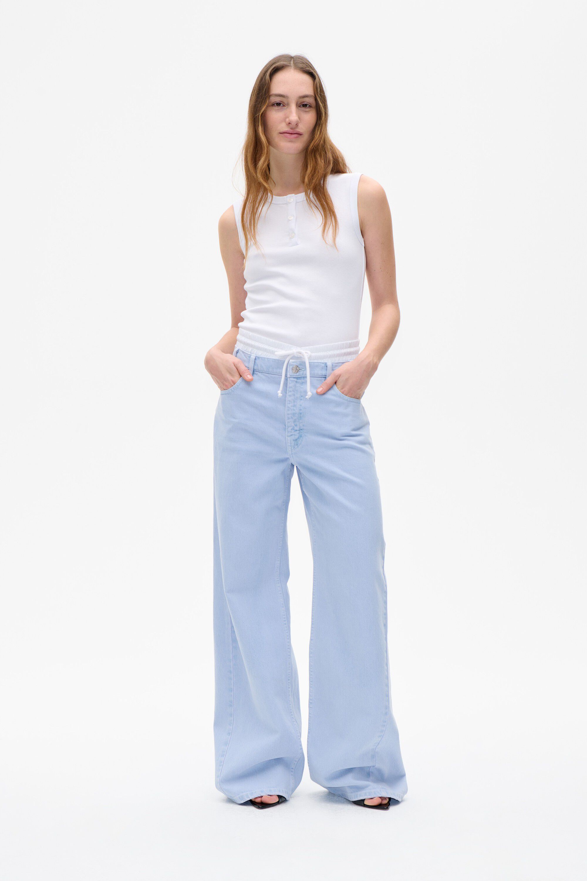 NICOLINA Jeans