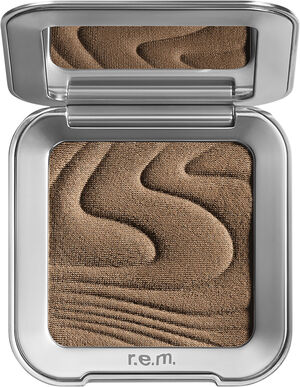 Hypernova Satin Matte Bronzer