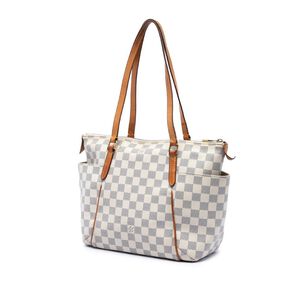 Louis Vuitton Totally