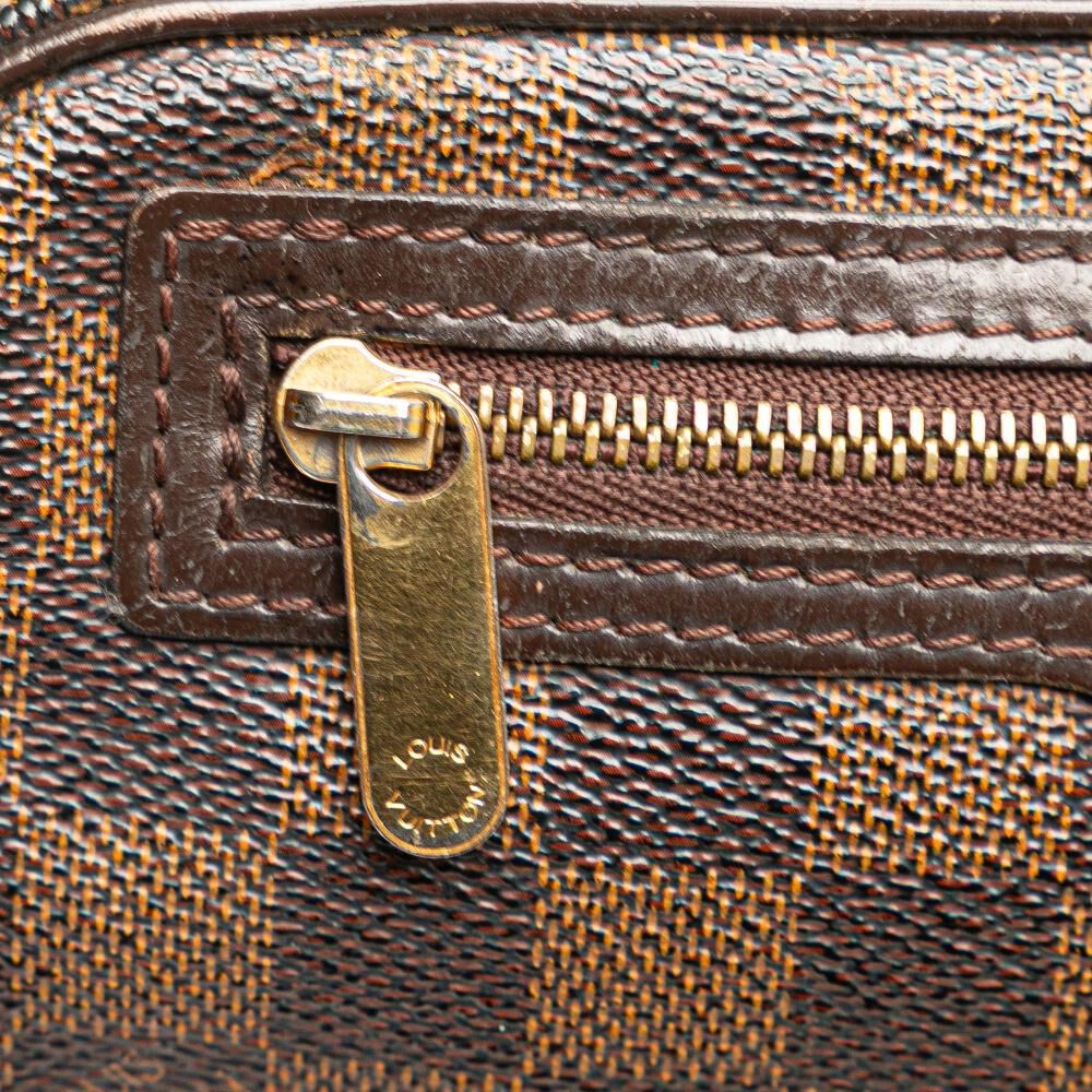 Louis Vuitton Clutch