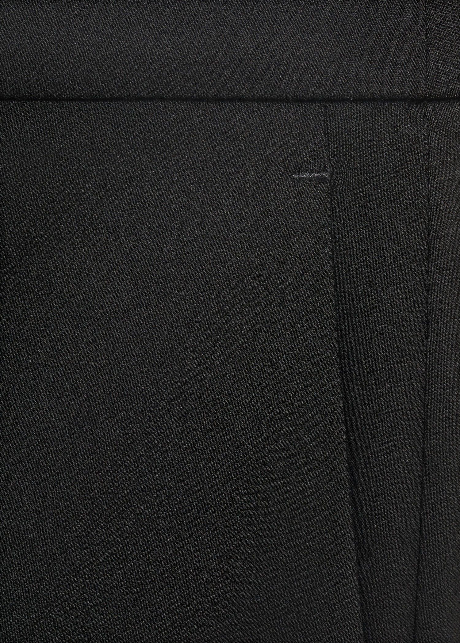 Straight-cut crop trousers