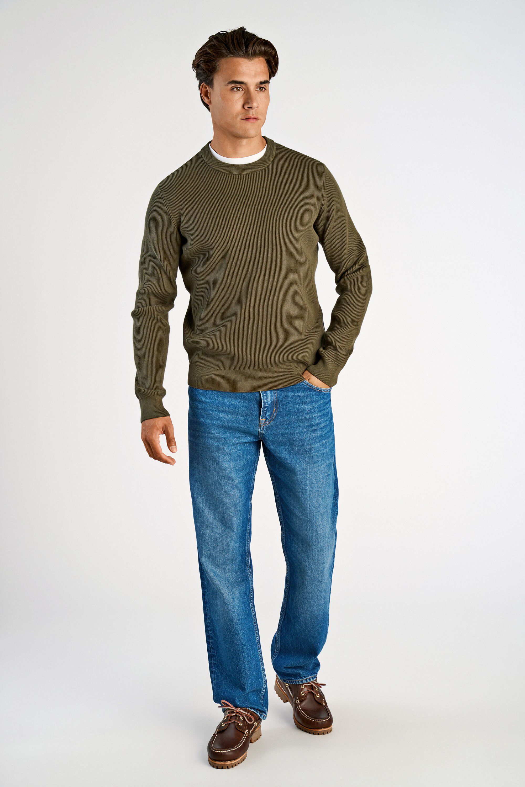 Rib knitted o-neck knit