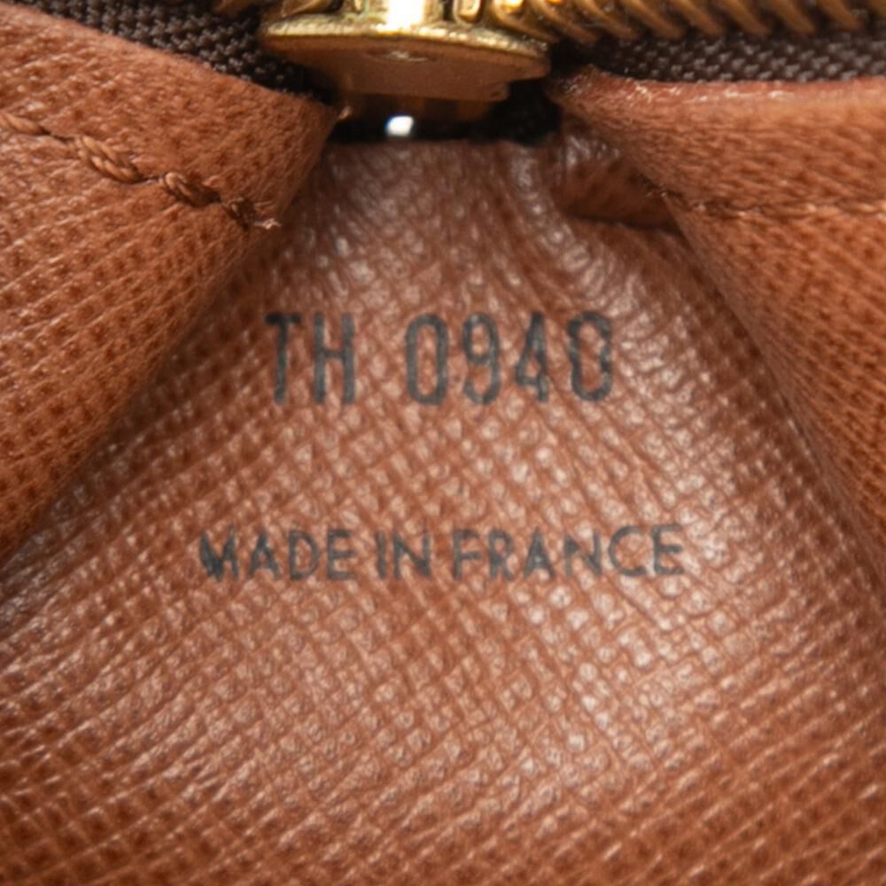 Louis Vuitton Papillon