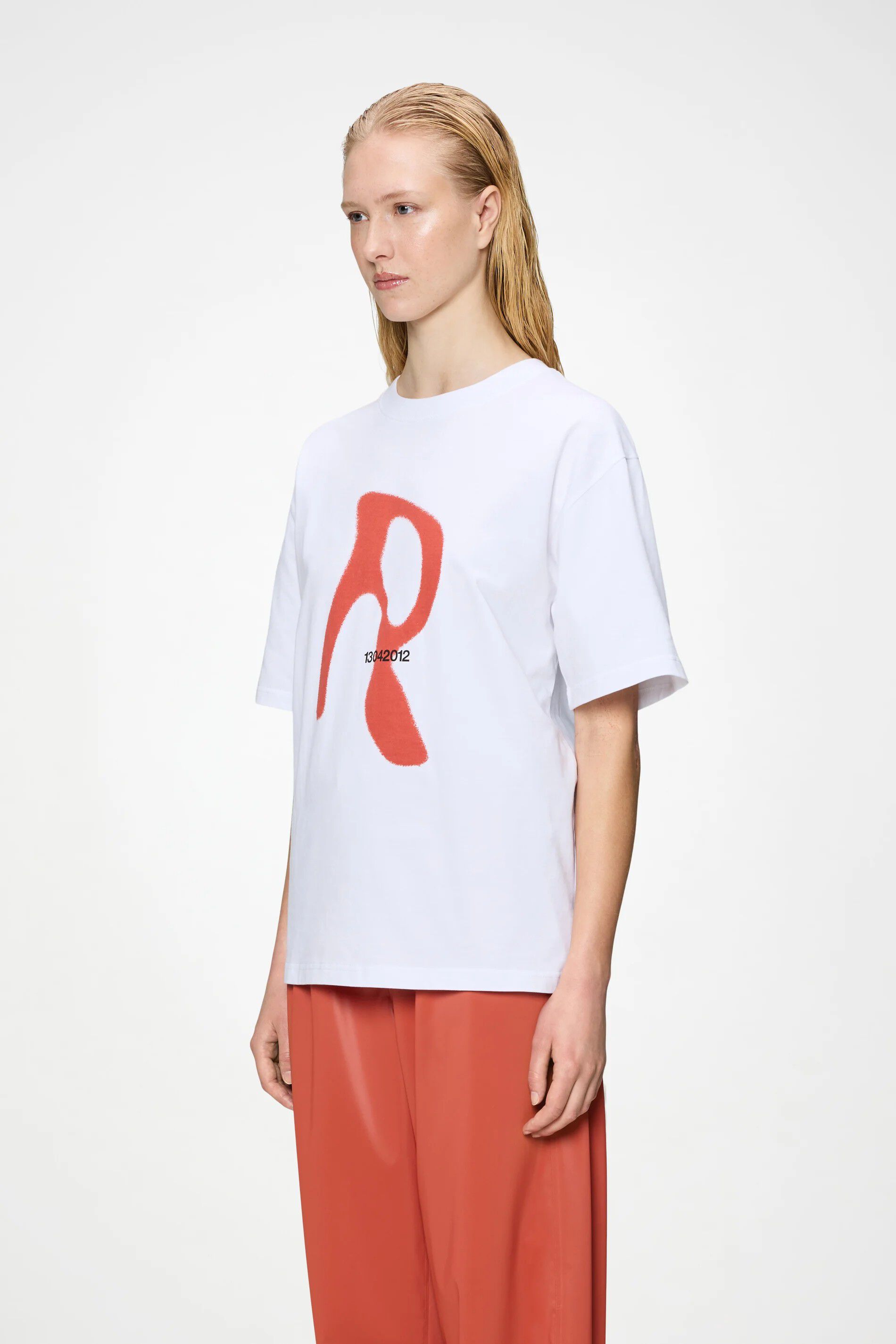 Classic T-shirt Blurred