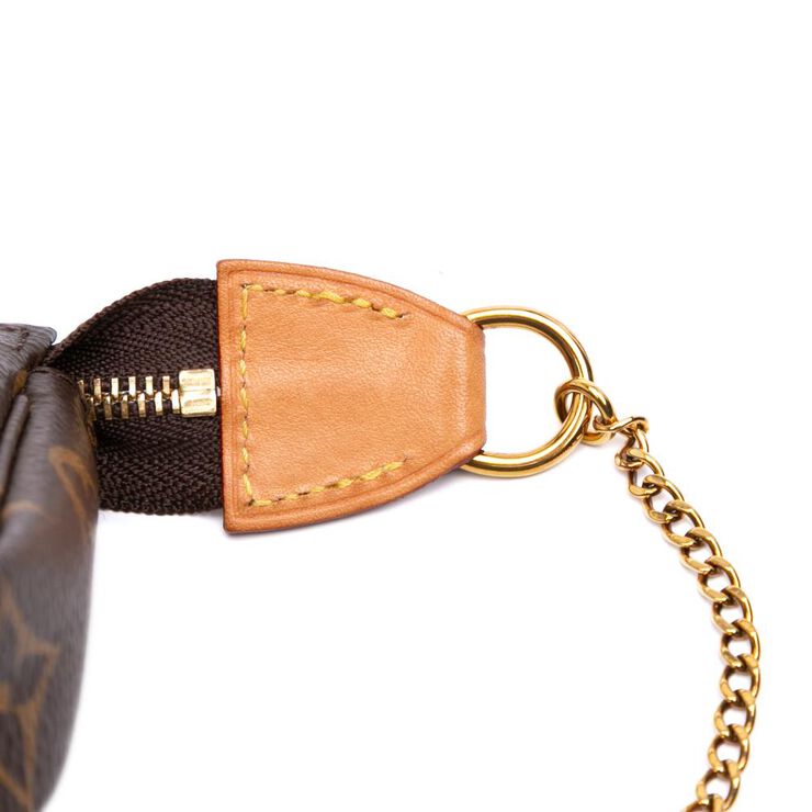 Louis Vuitton Pochette Accessoires