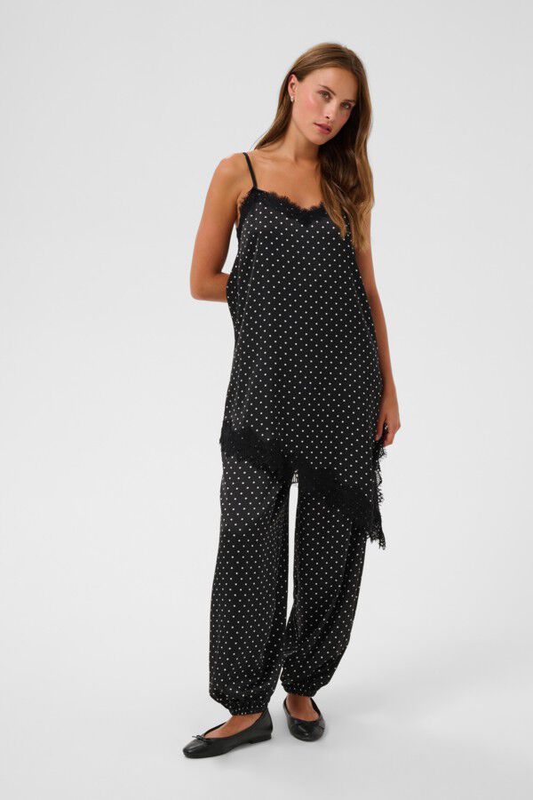 KAmissy Strap Top