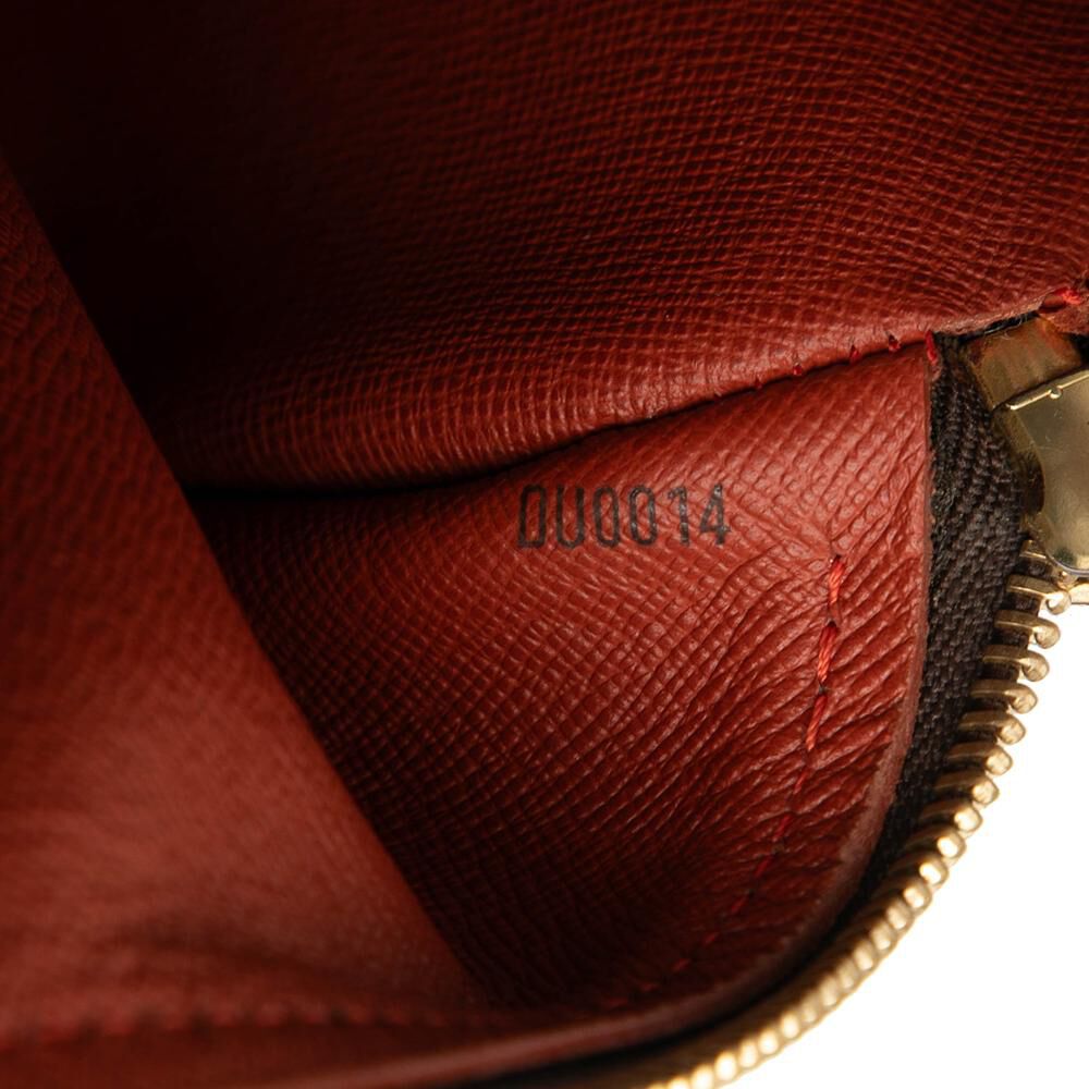 Louis Vuitton Papillon