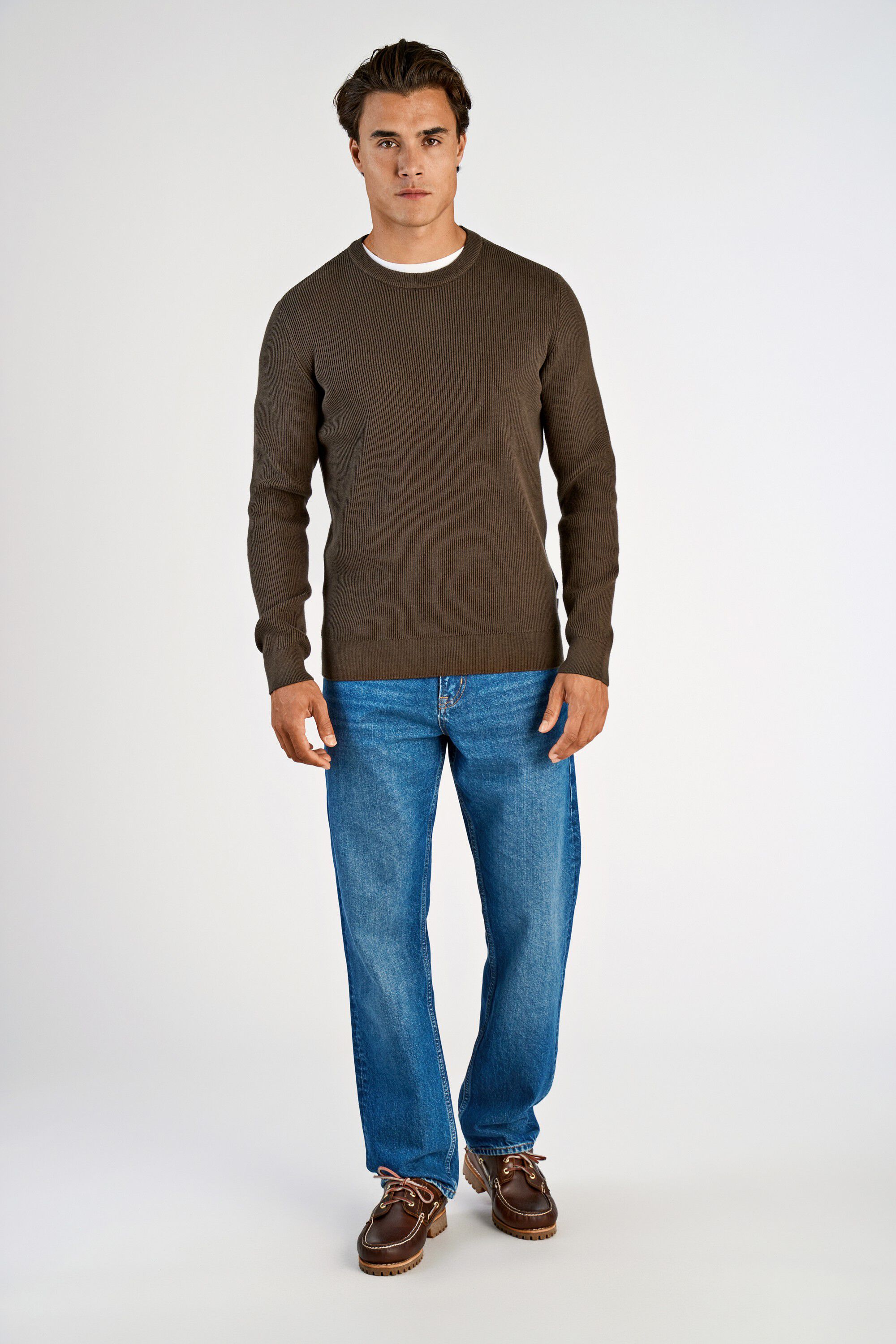 Rib knitted o-neck knit