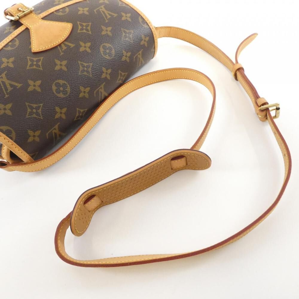 Louis Vuitton Shoulder Bags