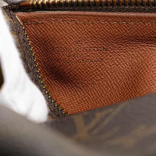 Louis Vuitton Papillon