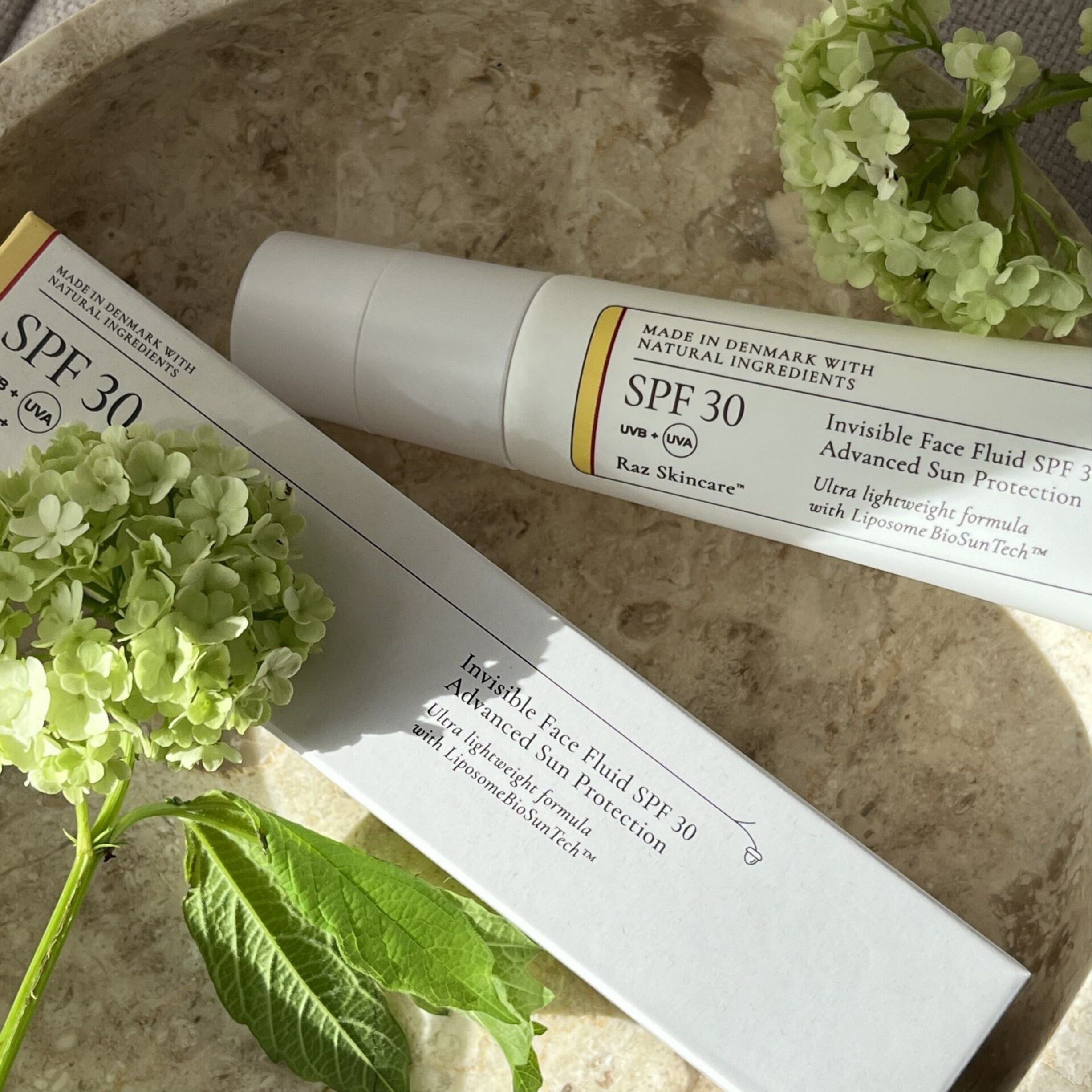 Raz Skincare Invisible Face Fluid SPF 30