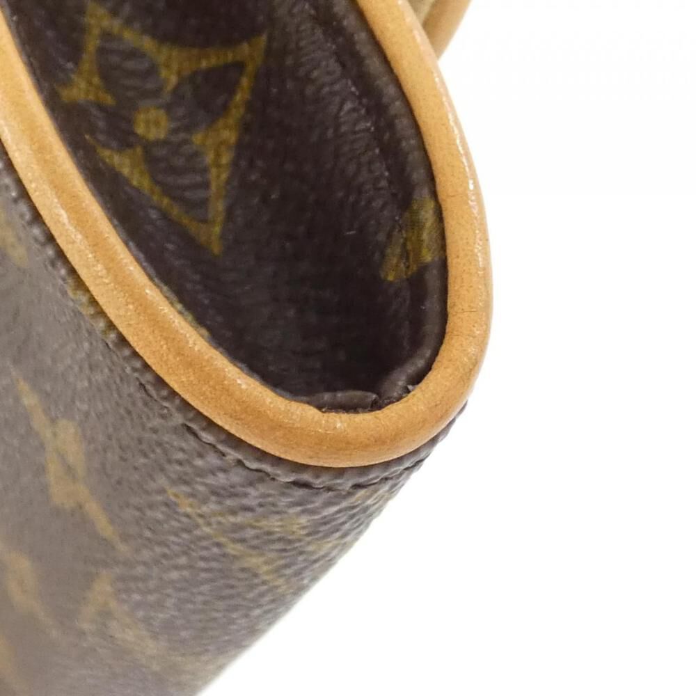 Louis Vuitton Shoulder Bags