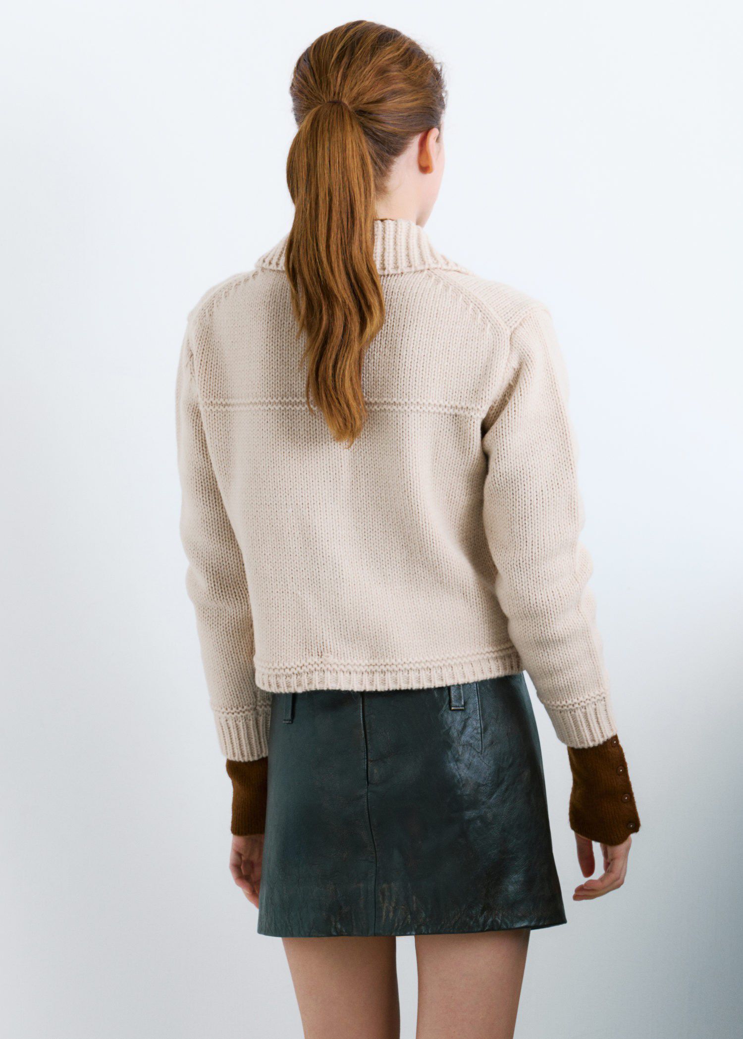 Knitted jacket with polo collar