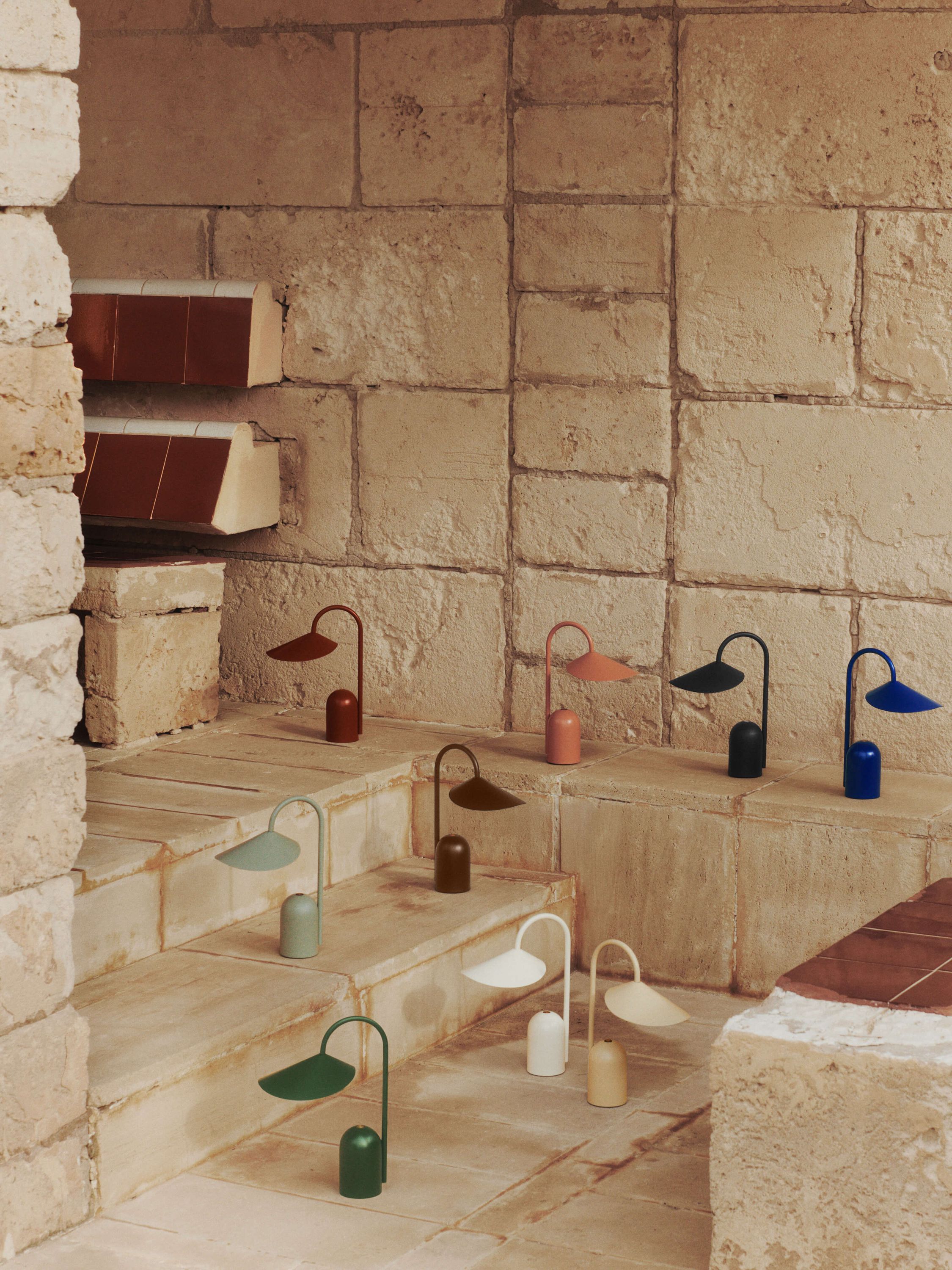 Arum Portable Lamp - Dark Chocolate