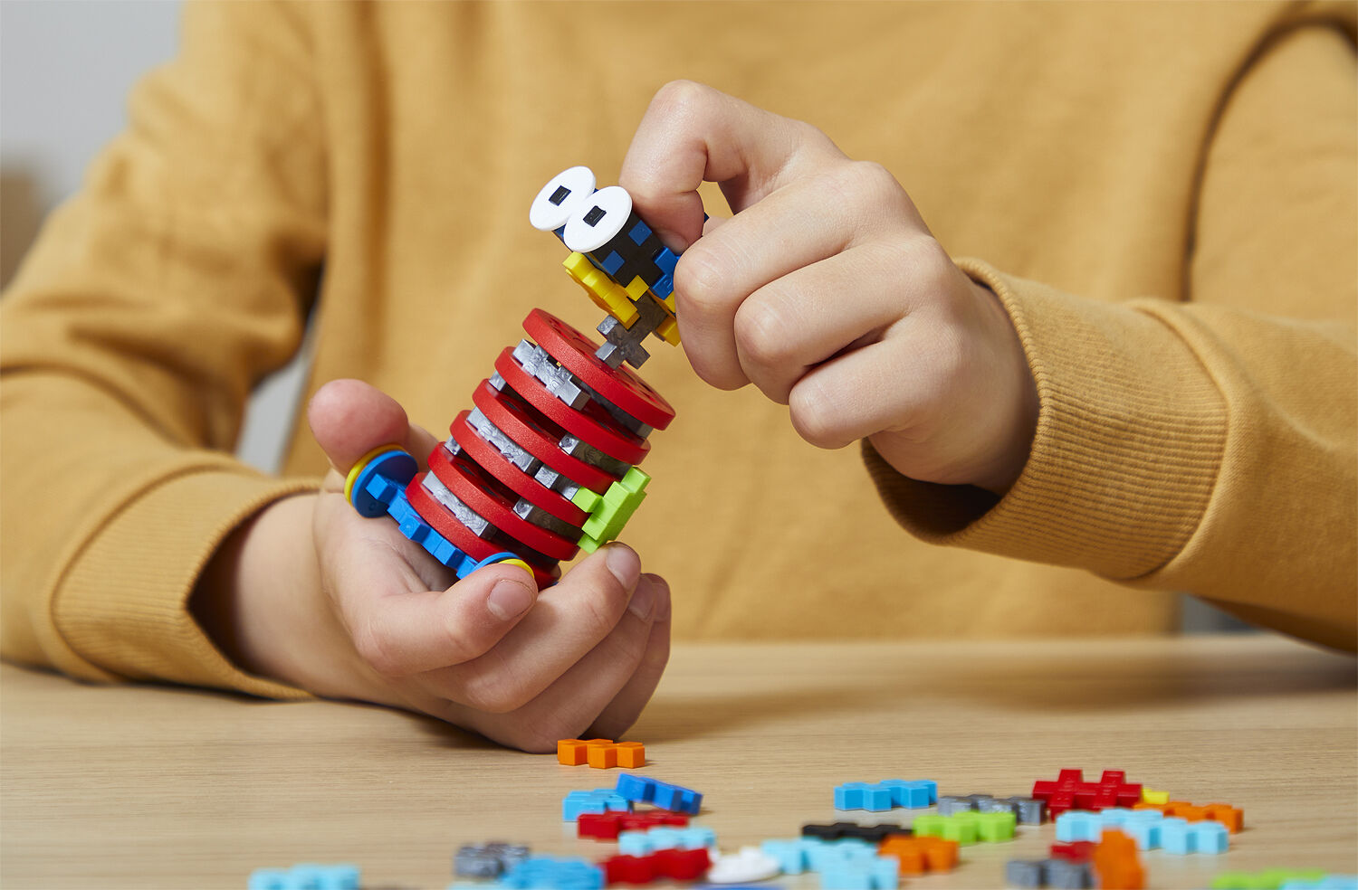 Plus Plus learn to bild Robots