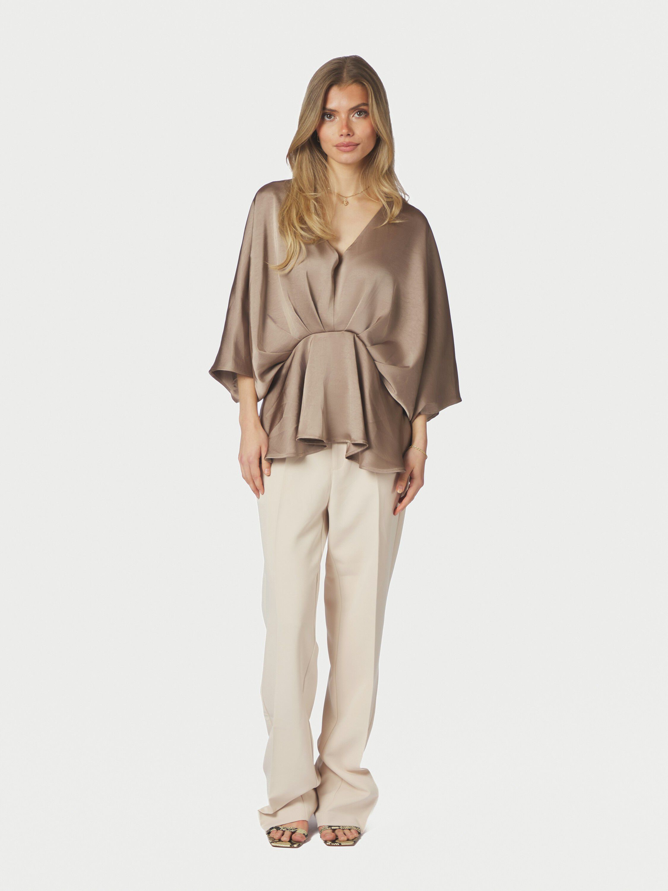 Rivina Heavy Sateen Blouse