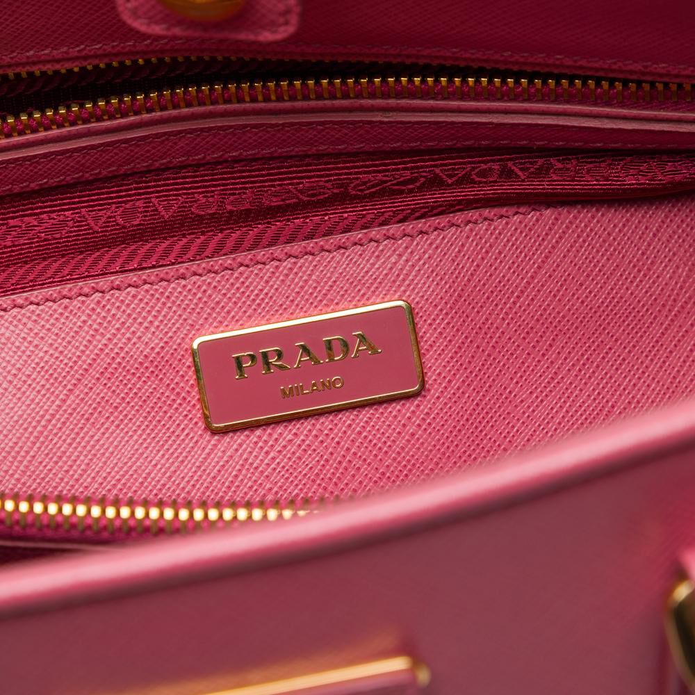 Prada Promenade
