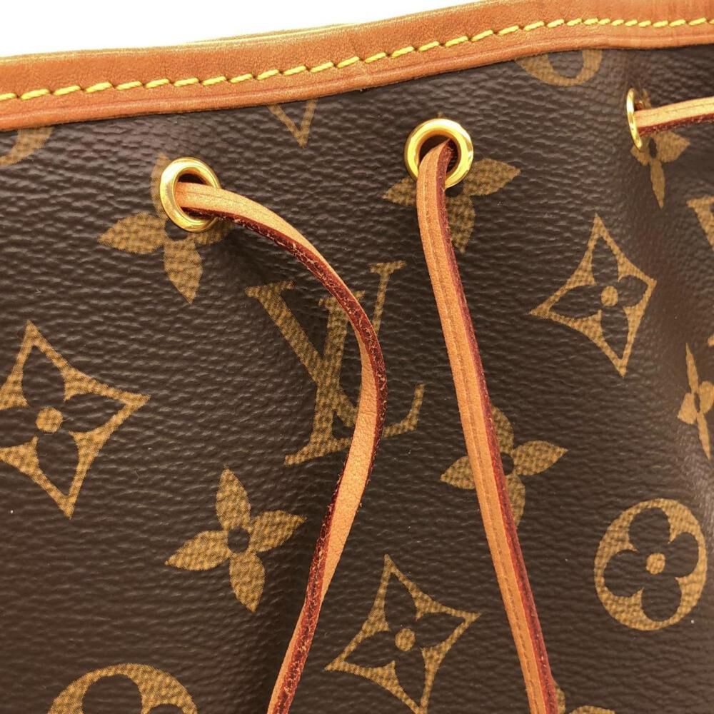 Louis Vuitton Bucket Bag